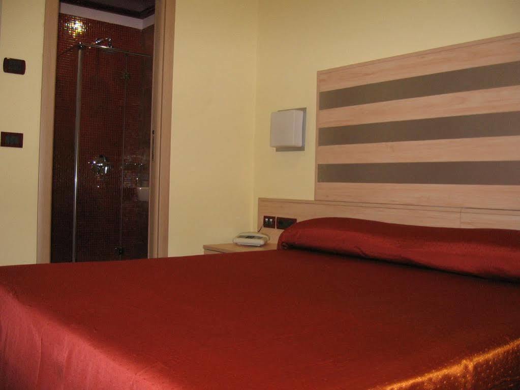 Hotel La Pioppa Bolonia Zewnętrze zdjęcie